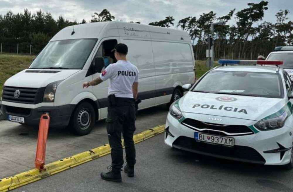Celoslovenská policajná dopravná akcia odhalila viac ako 700 priestupkov – FOTO