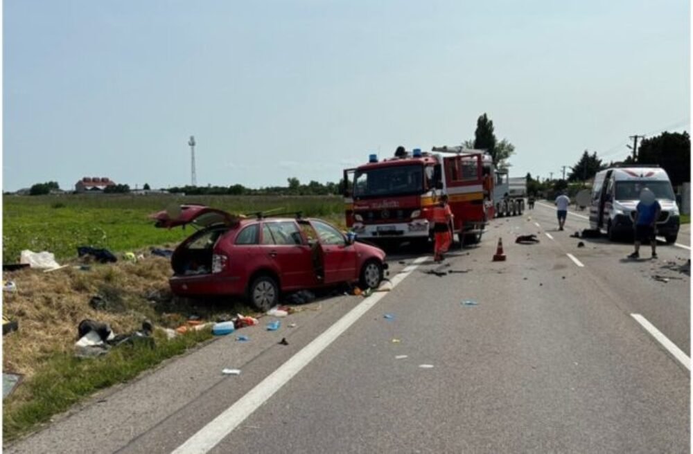 Vodič auta neprežil zrážku s nákladiakom, z neznámych príčin prešiel do protismeru – FOTO