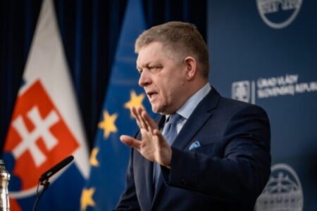 Fico poprel vplyv na akciu Kajúcnik, o Šúrekovi hovoril v inom prípade. Premiér zároveň chce opätovné stíhanie Makóa