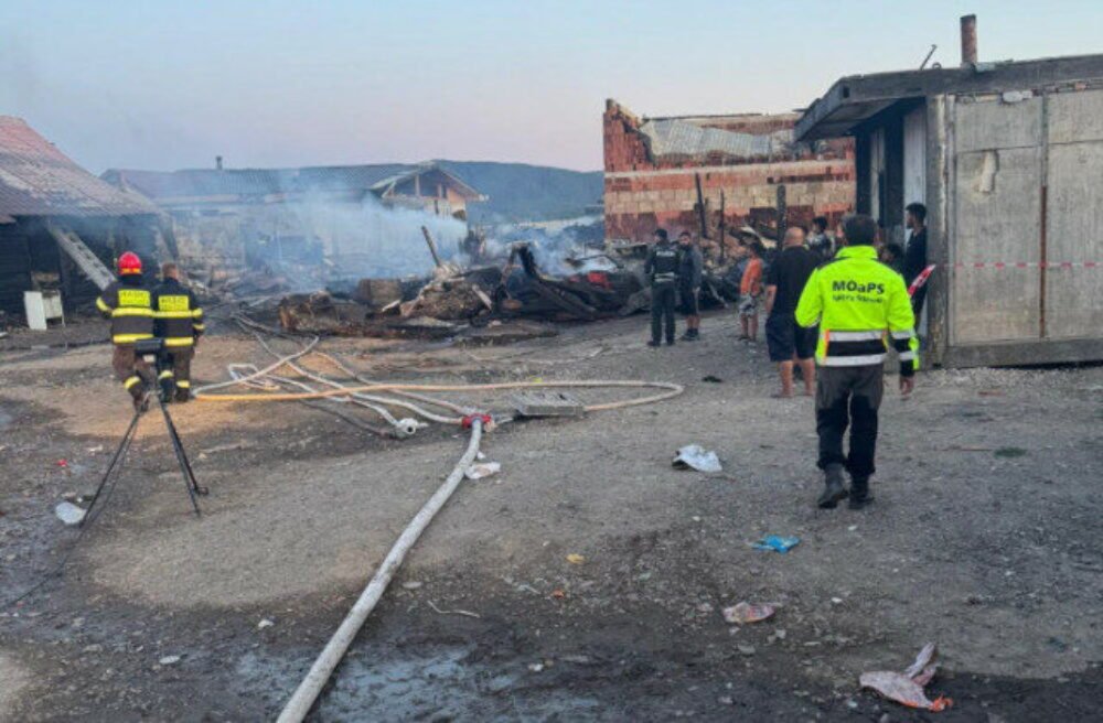 Požiar v rómskej osade pri Prešove pripravil vyše 150 ľudí o domov, štát spustil krízovú pomoc