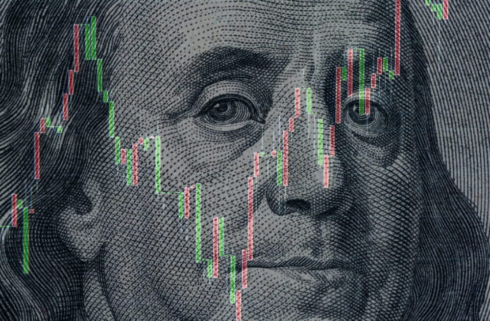 Americké akciové trhy uzavreli zmiešane, ale Nasdaq a S&P 500 stúpli na nové rekordy