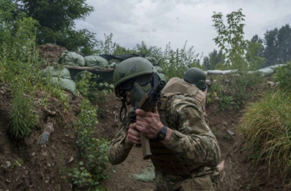 52020_russia_ukraine_war_41819-1-640x420.jpg Ukrajinský výsadok podľa Kyjeva zlikvidoval ruskú posádku na čiernomorskom ostrove Tendrivská kosa
