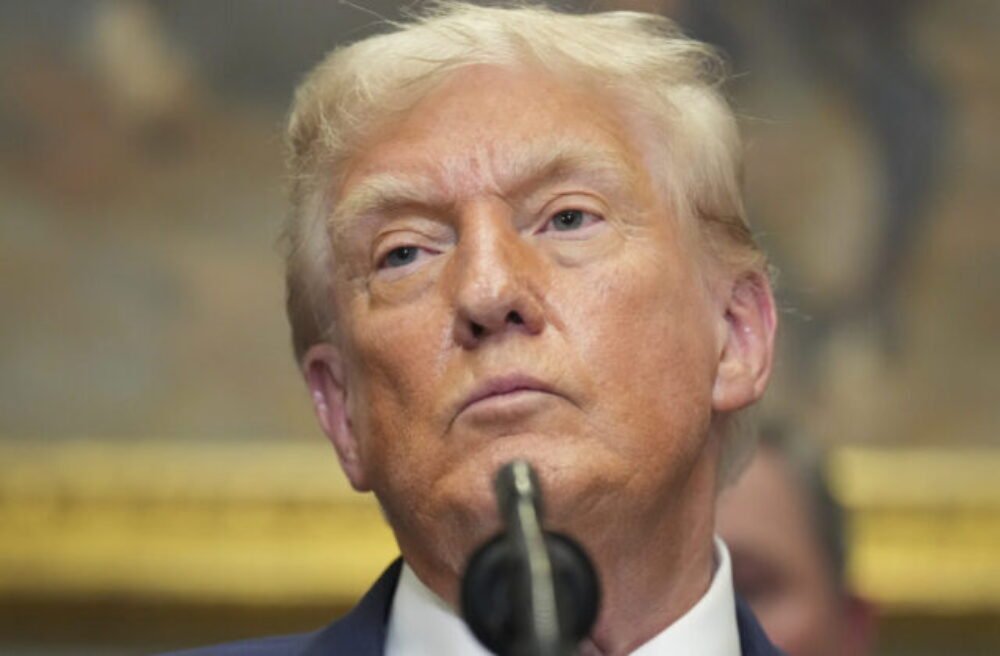 Trump informoval Zelenského o rozhovoroch s Putinom. Ukrajinský prezident potvrdil stretnutie v USA