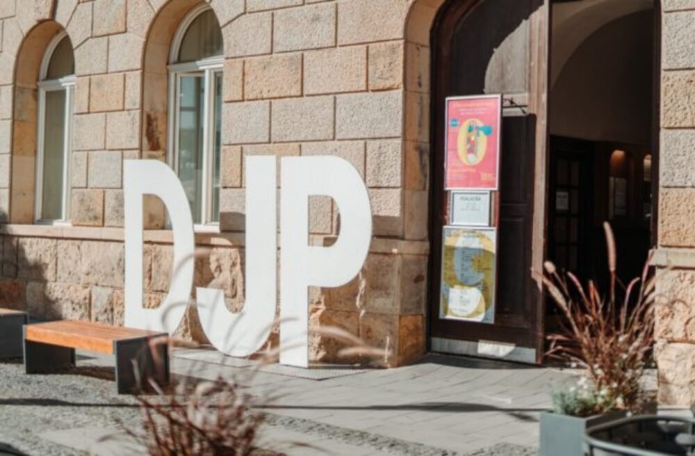 53291_divadlo-jana-palarika-640x420.jpg Divadlo Jána Palárika v Trnave čaká najväčšia rekonštrukcia v histórii za viac ako 1,6 milióna eur