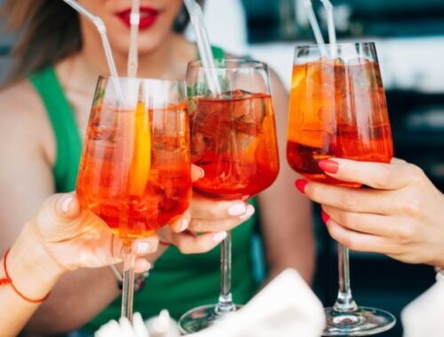 Vyskúšajte TOP 3 miešané drinky na jar a leto