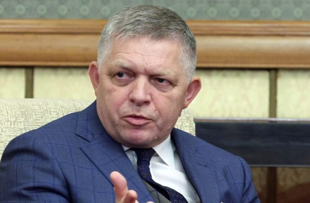 Koalícia podľa Fica nezvláda politický boj. Kritizuje Hlas aj SNS a pripomína nízku nezamestnanosť či rast platov – VIDEO