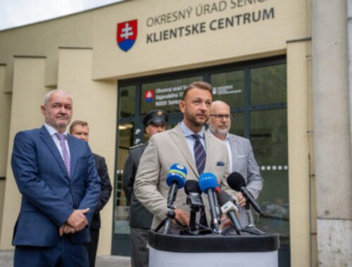 Samosprávy môžu zhodnotiť fungovanie centier zdieľaných služieb, ministerstvo vnútra spúšťa anketu