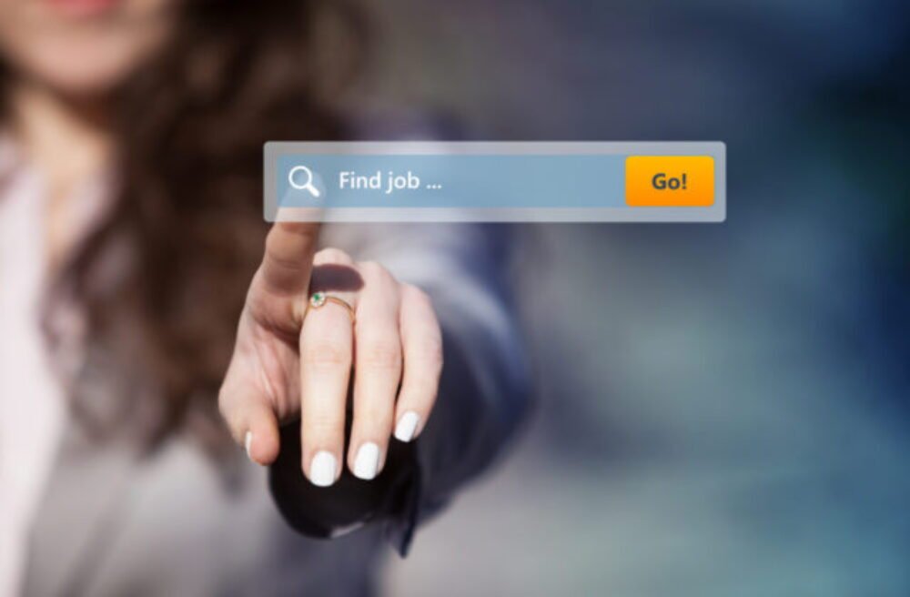 Pracovným ponukám vládne angličtina, no iné jazyky môžu priniesť uchádzačom vyššie mzdy