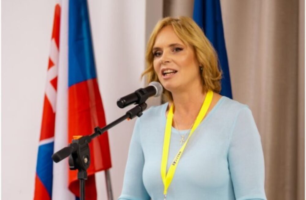 Parlament by mal odsúdiť Ficove stretnutia s diktátormi a zločincami, Remišová navrhuje uznesenie