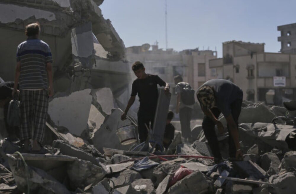 59339_israel_palestinians_gaza_45680-640x420.jpg Z mesta Gaza sa evakuovalo viac ako štvrť milióna obyvateľov