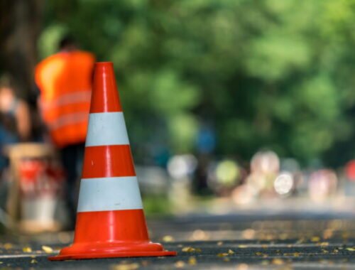 Mestá časť v Košiciach hľadá zhotoviteľa I. etapy chodníkov pri Jazere, predpokladaná hodnota zákazky je takmer 655-tisíc eur