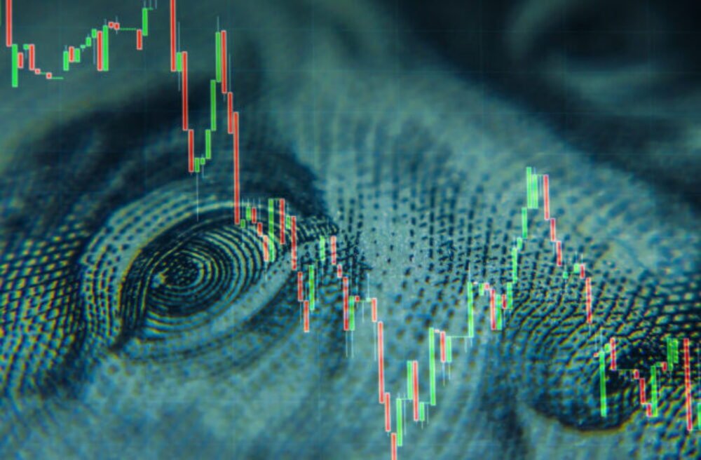 Americký akciový trh klesol pre obavy o regionálne banky