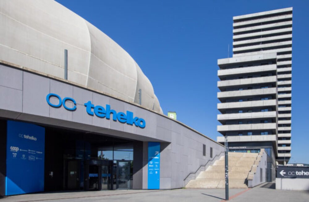 62240_oc-tehelko-1-640x420.jpg Navštívte cez víkend oc tehelko a zažite atmosféru medzinárodného turnaja v stolnom futbale