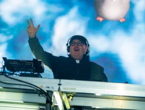 Kresťanský dídžej Padre Guilherme prilákal do centra Košíc viac ako 25-tisíc návštevníkov – VIDEO, FOTO