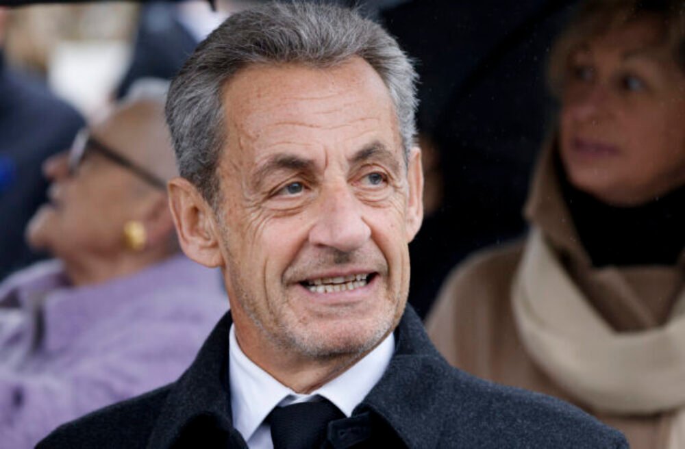 62432_france_armistice_day_02288-640x420.jpg Súd prikázal prepustenie francúzskeho exprezidenta Sarkozyho z väzenia