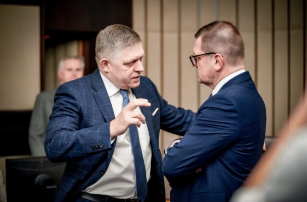 Fico navrhuje odvolať Kmeca, podpredseda vlády má skončiť pre pochybnosti okolo inovačných výziev
