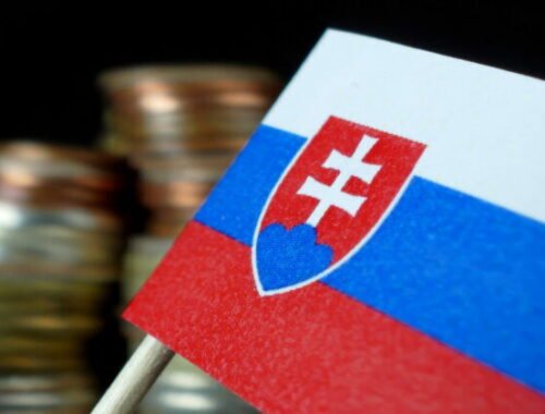 Spotrebiteľská dôvera sa v decembri zlepšila, ekonomická nálada je však naďalej pod dlhodobým priemerom