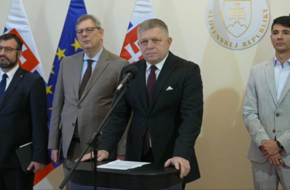 63106_snimka-obrazovky-2025-11-21-151828-640x420.jpg Fico reaguje na infringement Európskej komisie, na zmenu Ústavy SR nevidí žiadny dôvod – VIDEO