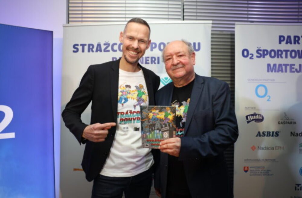 63596_2025_h_r_n_c_r_i_k_o_v_a_foto_krst_knihy-11kopia-640x420.jpg Daniel Hevier: Dnes je už väčšia výzva presvedčiť deti hýbať sa, než čítať