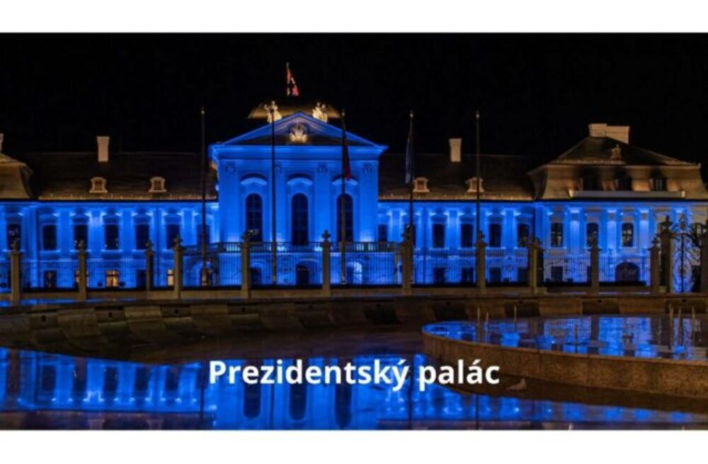 63731_new-project-4-640x420.jpg Modré svetlá UNICEF: Slovensko svietilo za práva detí