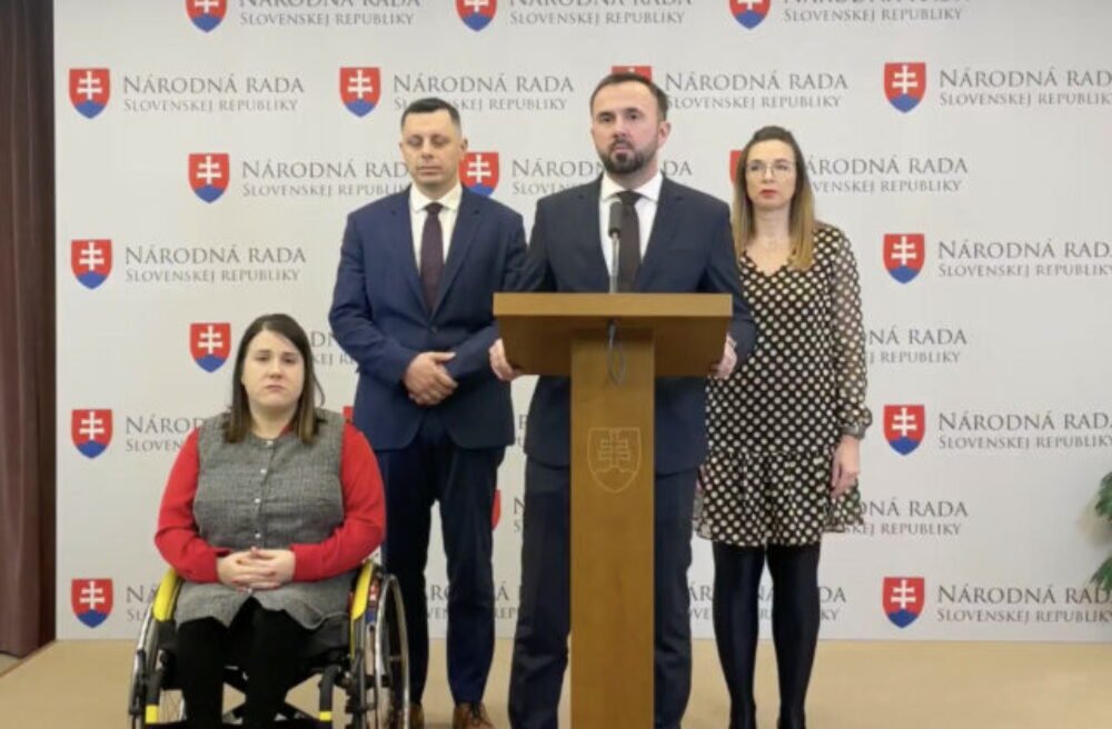 Sociálne podniky môžu prísť o stabilitu, zvýšenie DPH z 5 na 19 percent má podľa PS katastrofálne dopady – VIDEO