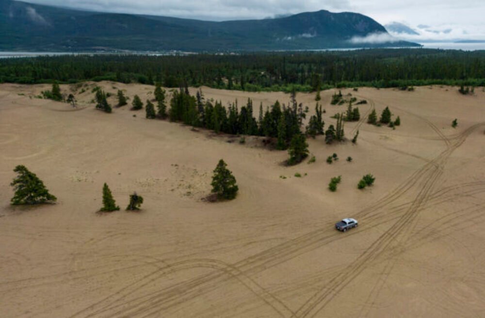 63901_canada_yukon_dunes_33635-640x420.jpg Región na hraniciach Aljašky a Kanady zasiahlo silné zemetrasenie