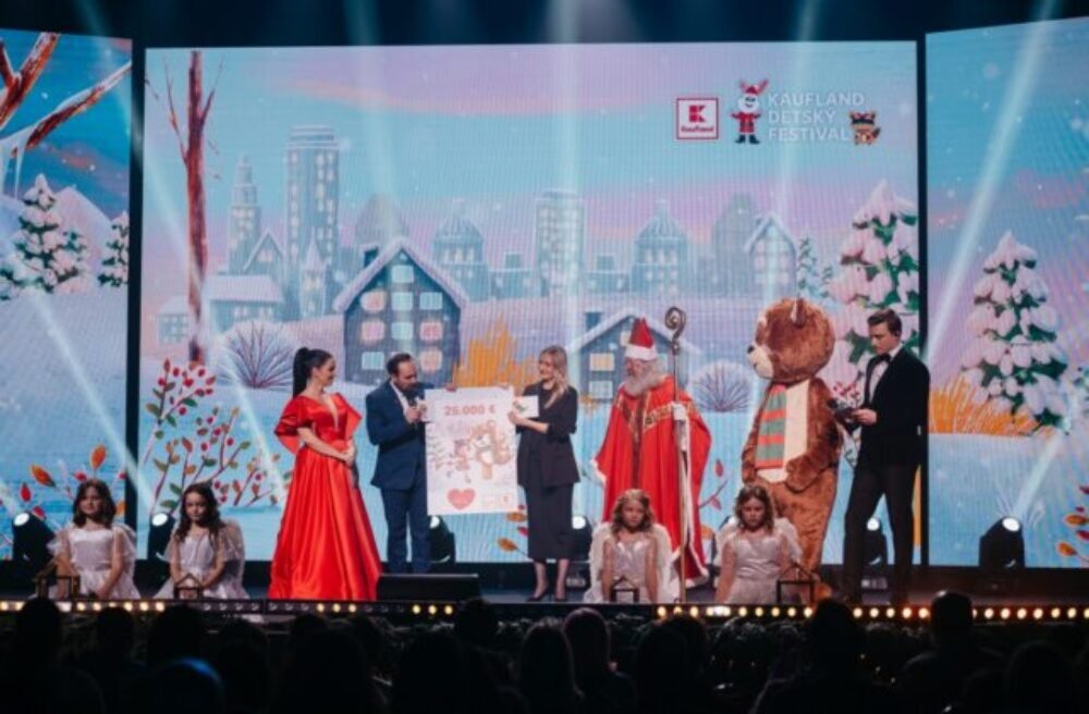 63951_foto-1j-640x420.jpg Kaufland venoval 25-tisíc eur rodinám, ktorým hrozí strata bývania