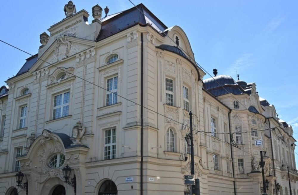 Nová strecha bratislavskej Reduty si odniesla prestížne ocenenia, projekt dosiahol úspech aj na medzinárodnej úrovni