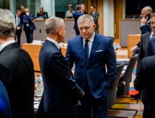 Na samite v Bruseli sa rozhodne aj o vojenskej pôžičke pre Ukrajinu. Môj názor poznáte, odkázal Fico – FOTO