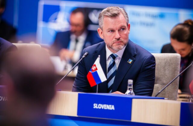 Pellegrini varuje pred tvrd&yacute;m z&aacute;sahom z Bruselu, zru&scaron;enie &Uacute;OO m&ocirc;že Slovensko pripraviť o eurofondy