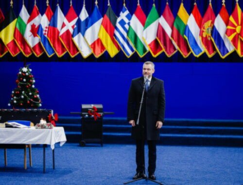 Incident v Báčskom Petrovci nebol útokom na Slovákov, ale dôsledkom vnútropolitického pnutia, zhodli sa Pellegrini a Vučić