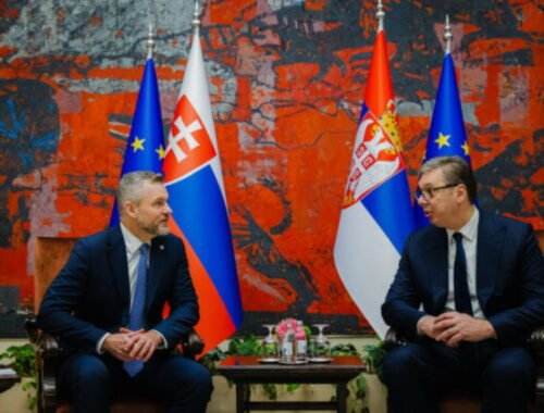 Srbsko je pre nás dôležitým partnerom v zbrojárskom priemysle, vyhlásil Pellegrini na oficiálnej návšteve – VIDEO, FOTO