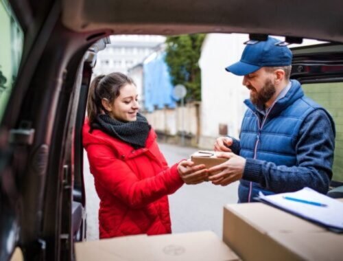 Predvianočný zhon na cestách? S Car Route budú vaše balíky doručené včas