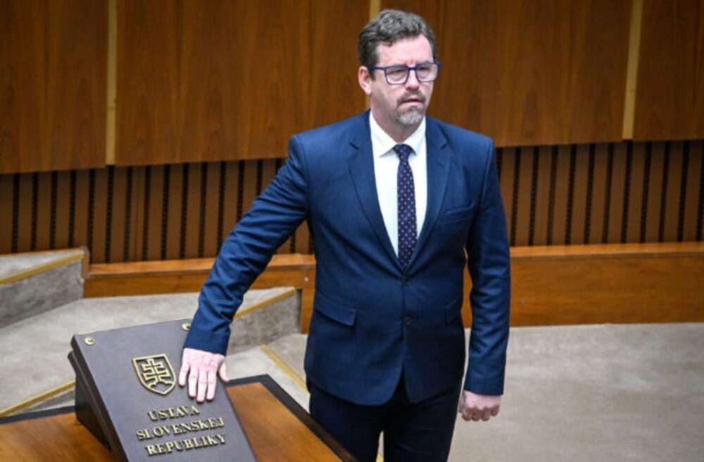 Šmilňák z KDH sa vzdá mandátu poslanca. Urobil som prešľap a zaplatím za to, uviedol – VIDEO