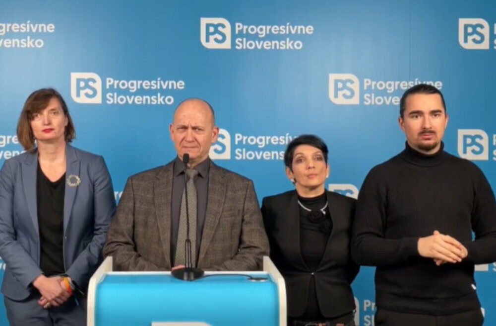 Progresívci varujú pred fašizáciou Slovenska, podľa nich SNS s novým návrhom zákona prichádza na pomoc extrémistom