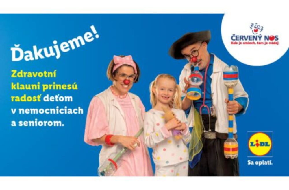 Vráťte fľašu, darujte úsmev: Zákazníci Lidla môžu cez zálohomaty podporiť zdravotných klaunov a priniesť radosť chorým deťom aj seniorom