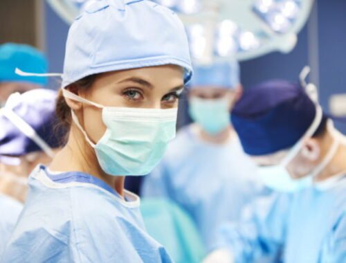 Krása verzus zdravie: Kedy môže poisťovňa preplatiť „estetickú“ operáciu