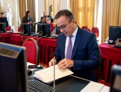 65504_69299b3196b2e434049131-640x420.jpg Dva zákony z dielne Tomášovho ministerstva nepôjdu na zrýchlené konanie, vláda ich z parlamentu stiahne