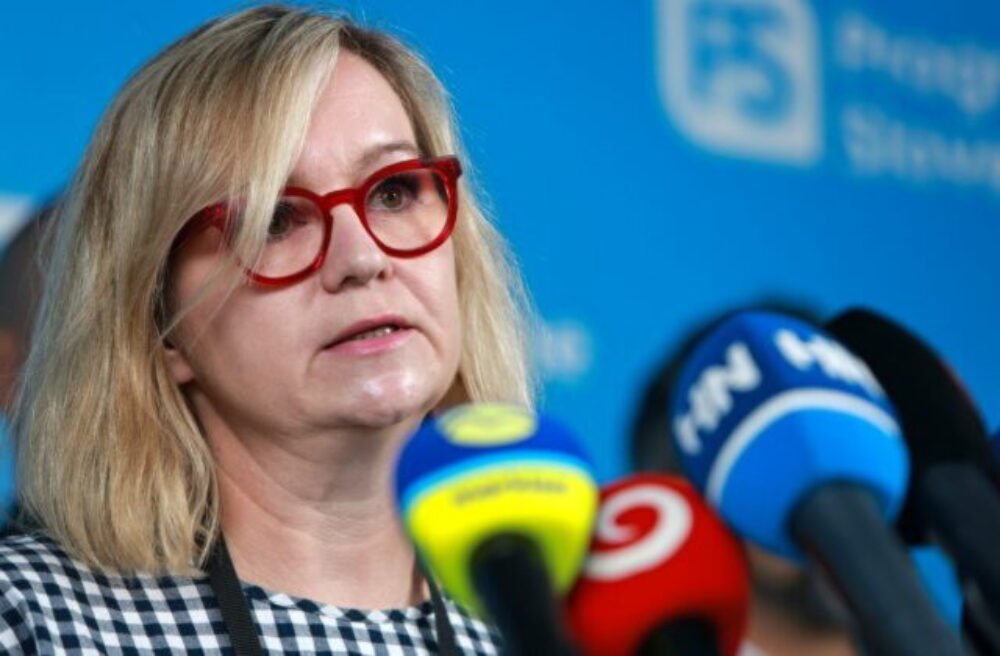 65521_66b5eb6240ef8661919556-640x420.jpg Okolo rekonštrukcie Krásnej Hôrky je veľa nezodpovedaných otázok, upozorňuje poslankyňa Kleinert z PS