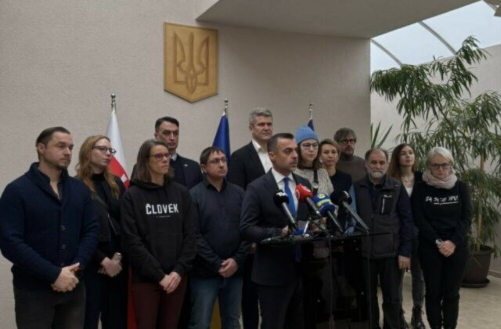 65592_kastran-640x420.jpg Občianske organizácie spolu s veľvyslanectvom spúšťajú zbierku na energetickú pomoc Teplo pre Ukrajinu – VIDEO, FOTO