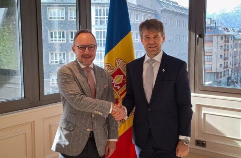 65829_260129_estok_zpc_spanielsko_andorra_001-640x420.jpg Prvá návšteva slovenského predstaviteľa v Andorre. Marek Eštok hovoril o daniach, EÚ aj Ukrajine – FOTO