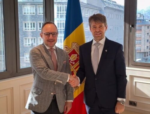 Prvá návšteva slovenského predstaviteľa v Andorre. Marek Eštok hovoril o daniach, EÚ aj Ukrajine – FOTO