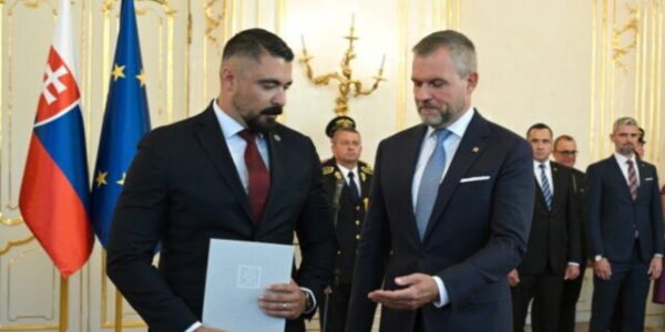 Opozícia kritizuje Pellegriniho rozhodnutie ohľadom sankcie pre Pavla Gašpara, hovorí o výsmechu verejnosti – VIDEO