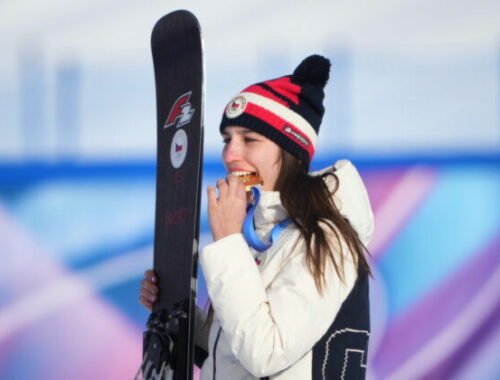 Češka Maděrová získala zlato v paralelnom obrovskom slalome, Ledeckej sen o hetriku sa rozplynul