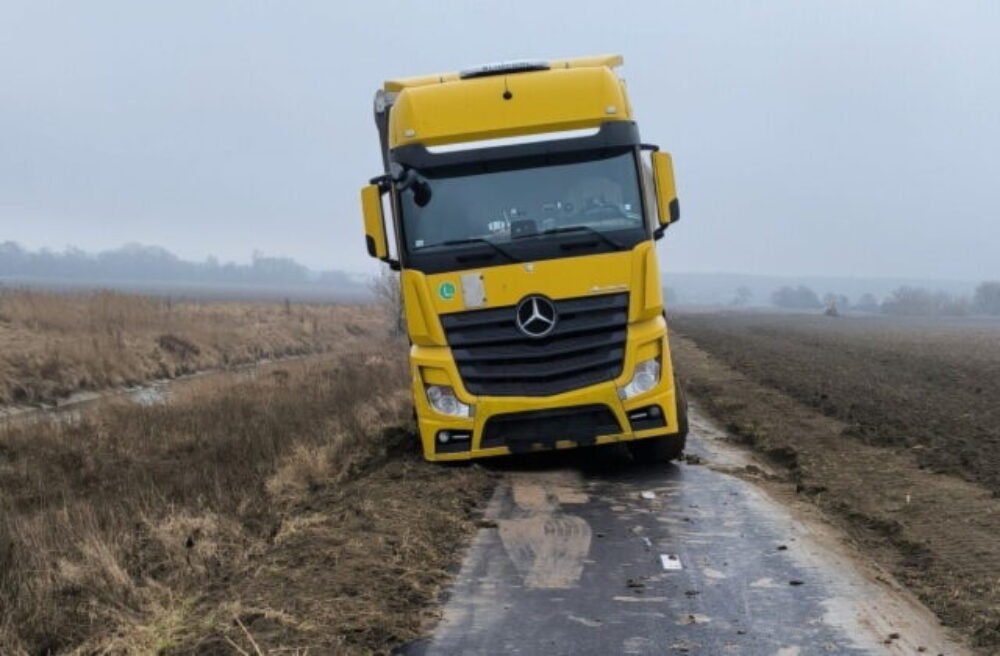 Bulharský kamión jazdil v Senici po cyklotrase, zastavil ho až most – FOTO