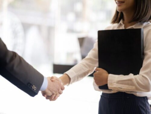 Počet registrácií nových firiem v EÚ vo štvrtom štvrťroku vlaňajška stúpol