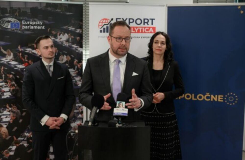 Bratislava hostila samit o budúcnosti Európskej únie za účasti viac ako 150 odborníkov – FOTO