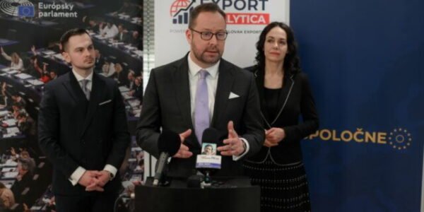 Bratislava hostila samit o budúcnosti Európskej únie za účasti viac ako 150 odborníkov – FOTO