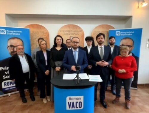 Progresívci predstavili kandidáta na primátora Rimavskej Soboty, Vaľo má podporu aj u ďalších opozičných subjektov – VIDEO