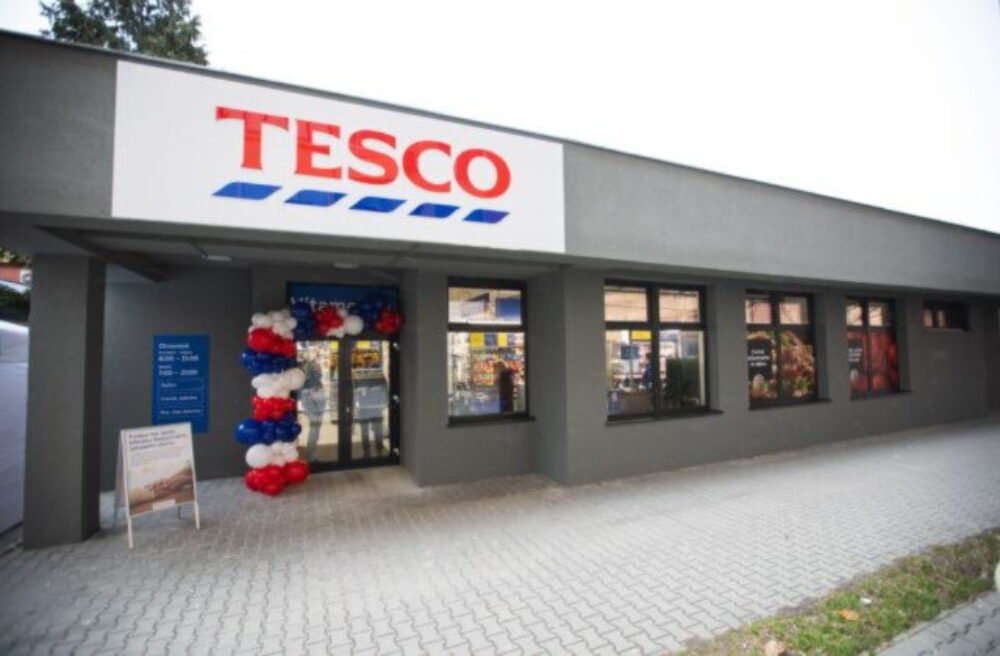 66440_tesco-ba-halova-1-640x420.jpg Tesco rozširuje sieť predajní a otvára nový supermarket v bratislavskej Petržalke. Podporí aj miestnu komunitu